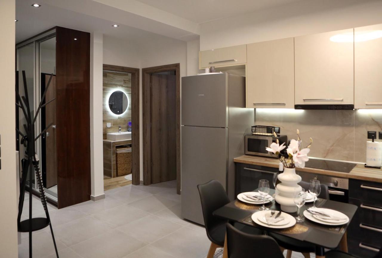 La Larissa Luxury Apartments Koronis Exterior photo